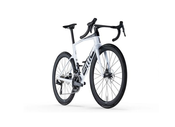 TEAMMACHINE R 01